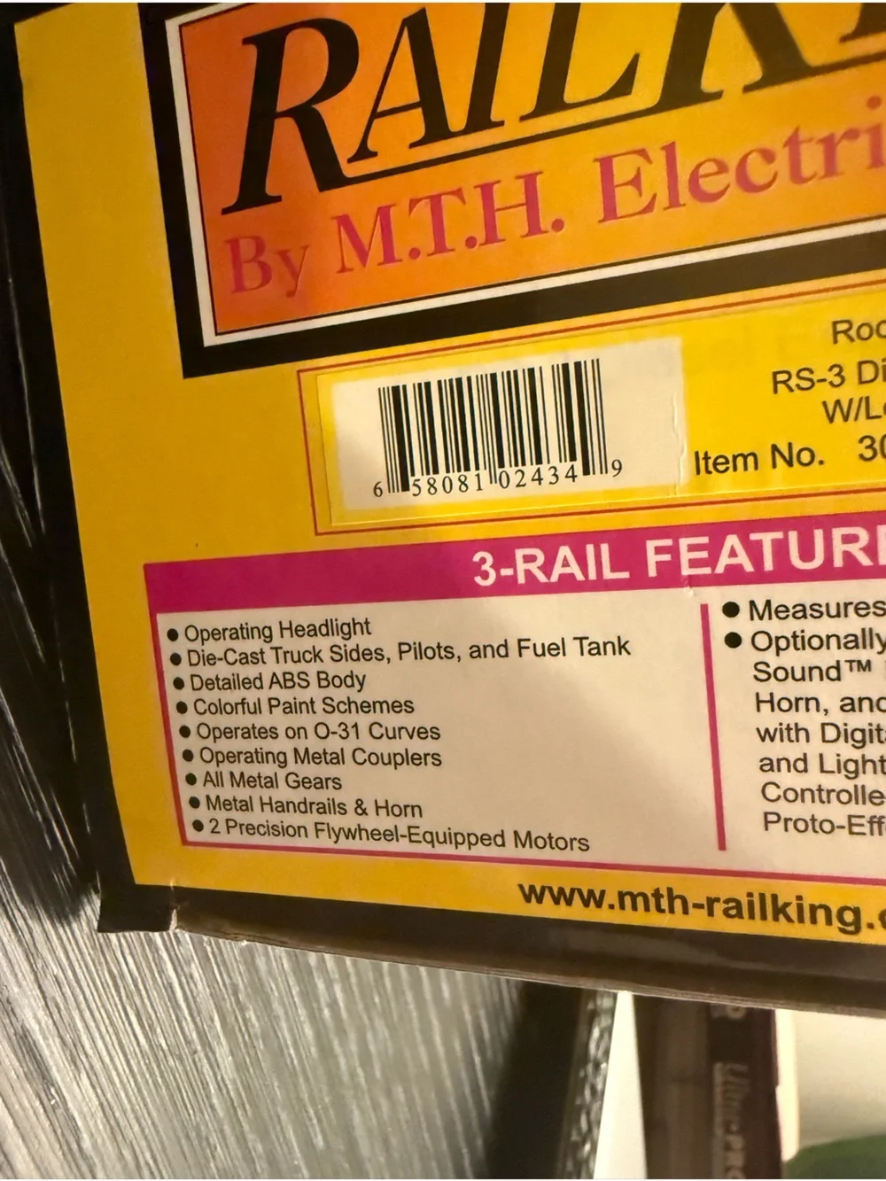 NIB Rail King Rock Island RS-3 Diesel Engine with Loco Sound Model Train